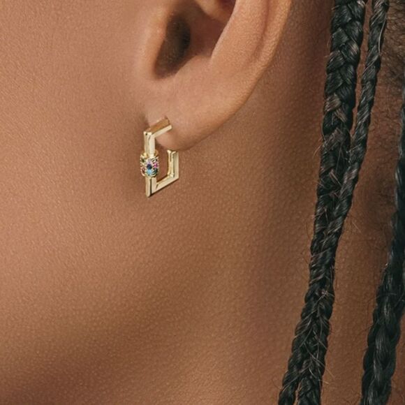 🎁Gold Multicolor Square CZ Carabiner Huggie Hoops Earring - Picture 2 of 7